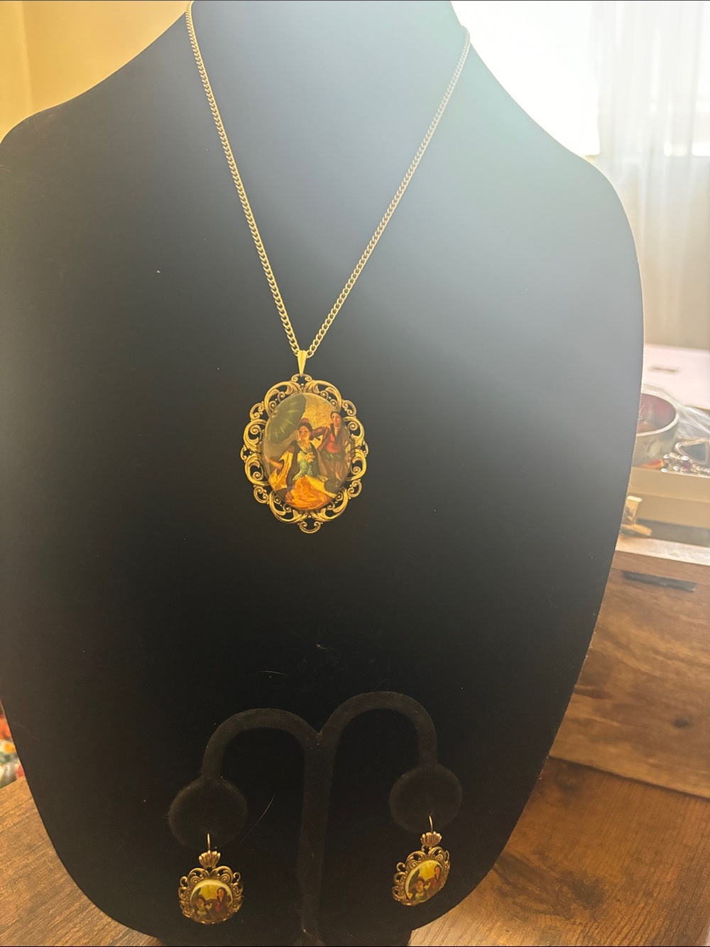 Vintage Gold Filled Floral Portrait Pendant Necklace and Earrings Set